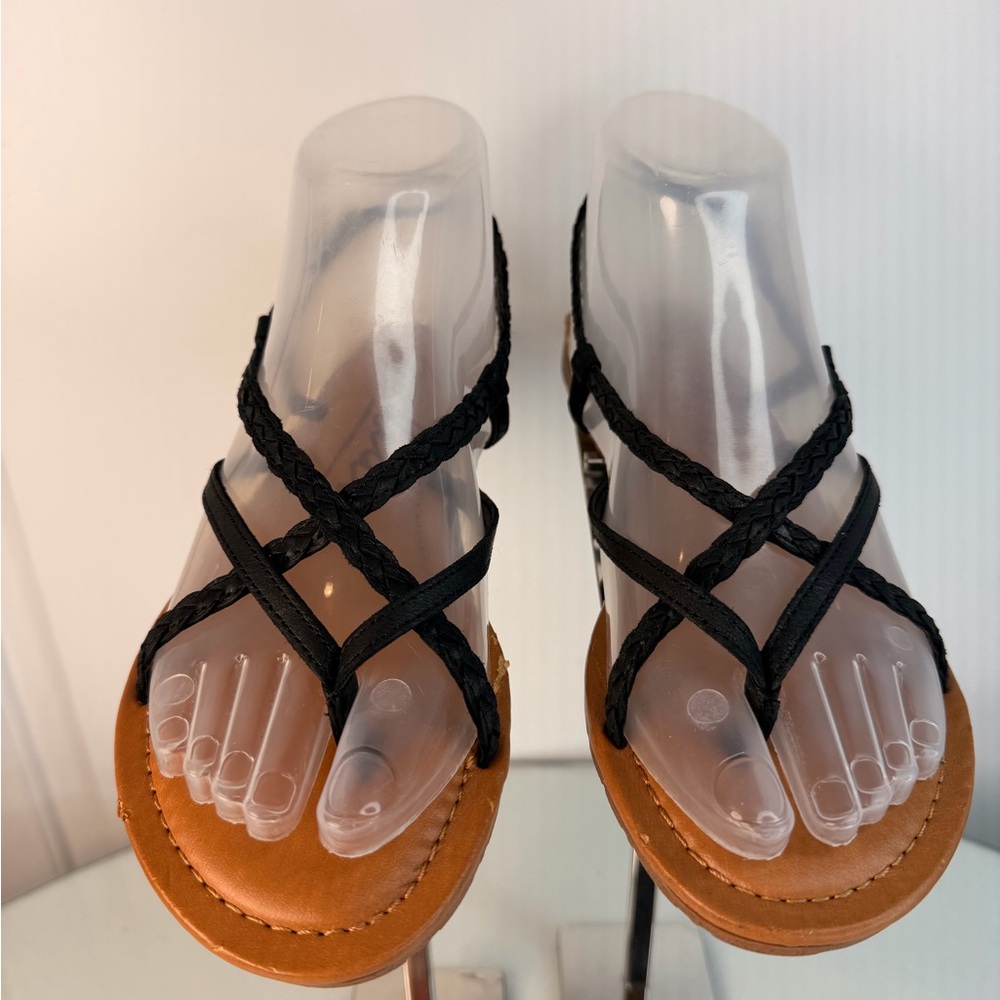 Size 6.5 Zodiac black sandals
